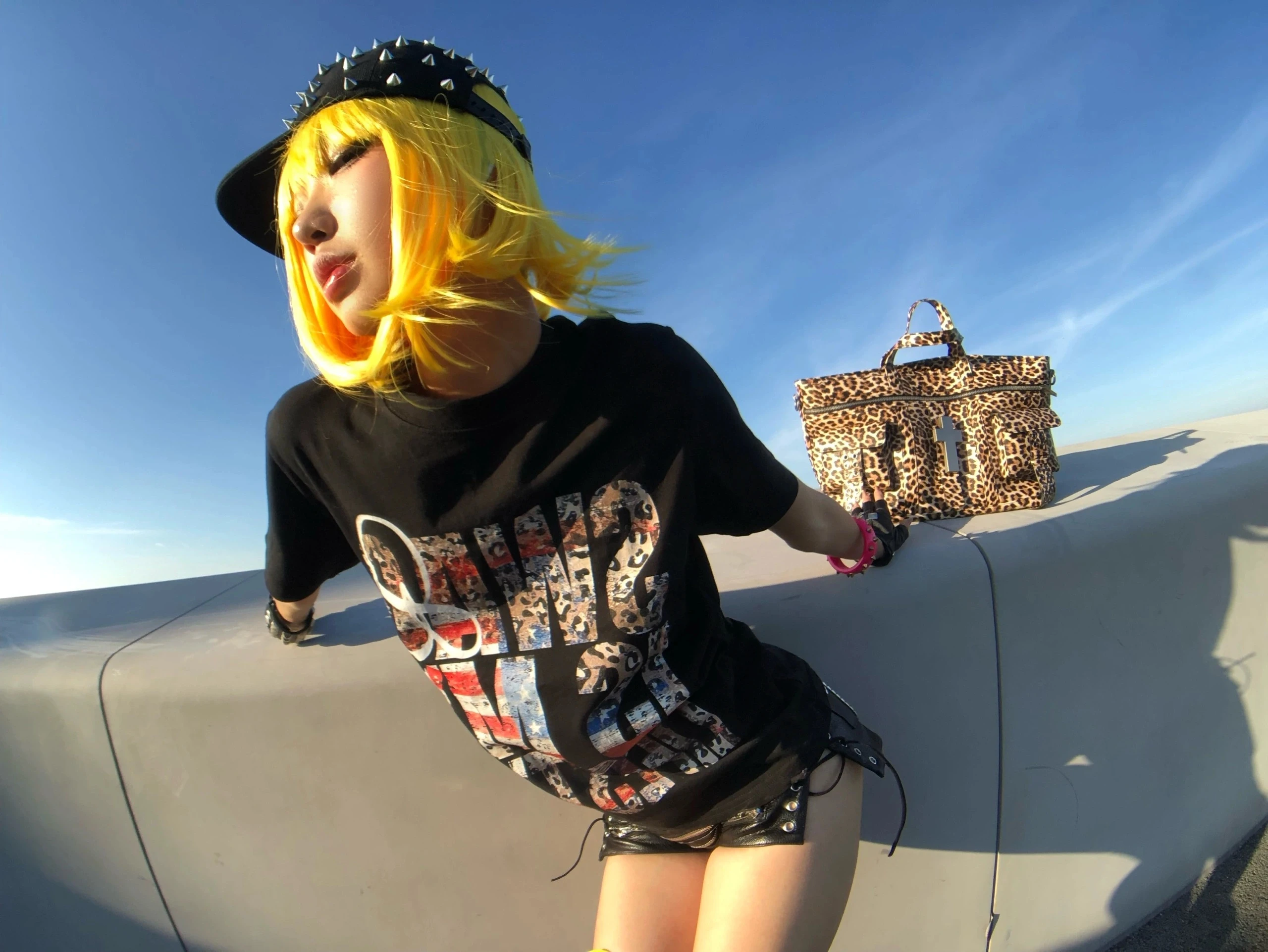 Karrcat Grunge Aesthetics T-Shirt mit Buchstaben-Print, Trashy Y2k, kurzärmeliges schwarzes Top, Vintage-Punk-Stil, Streetwear, amerikanischer Retro-Stil – Detail 13