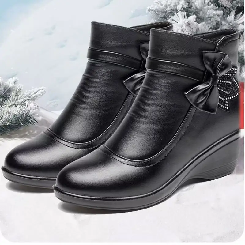 Short boots 2026 autumn and winter height increasing brown sponge cake thick soled British style short boots