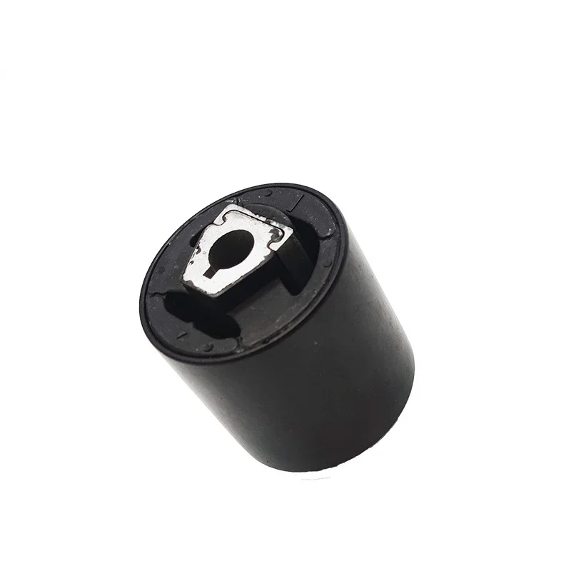 

Втулка переднего рычага управления 31126769715 Для BMW X5 E53 2000-2006 гг.