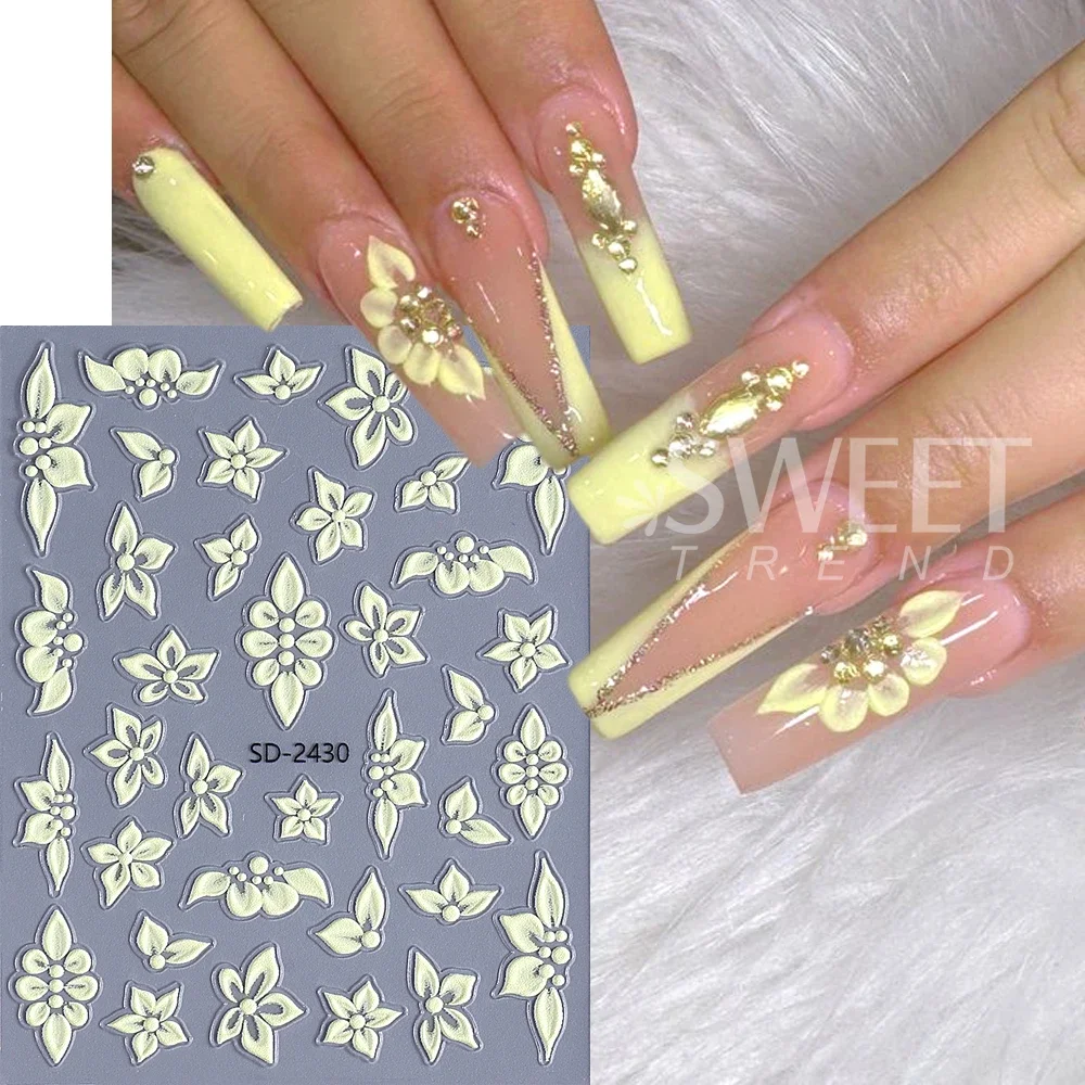 Pegatina de uñas de flor blanca 5D, pegatinas adhesivas de flores de pétalos en relieve, decoraciones artísticas para uñas para suministros de manicura de boda
