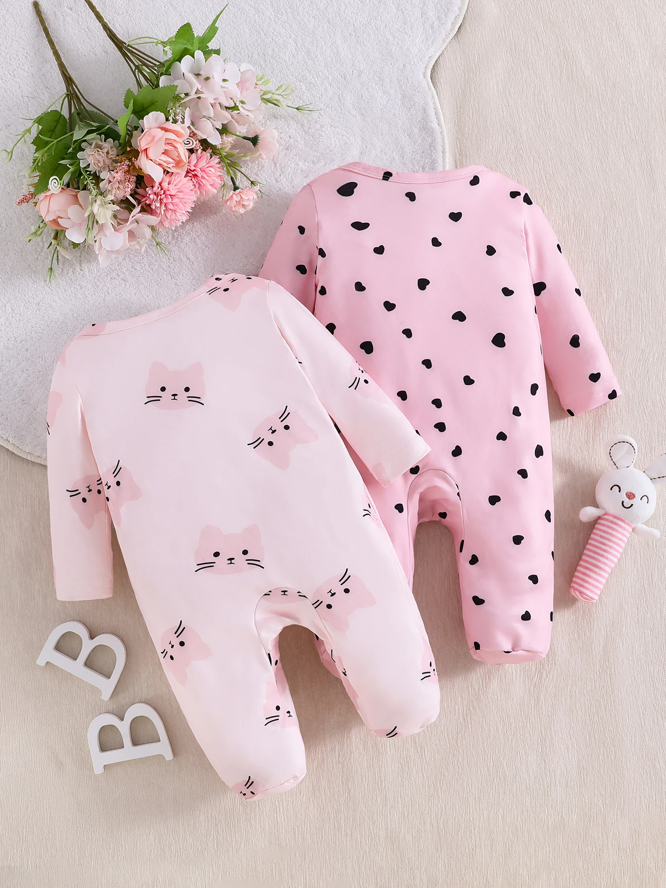 Pink Cat Love Crew Neck Climbing Suit Newborn Baby Sweet and Cute Long-sleeved Two-piece Onesie