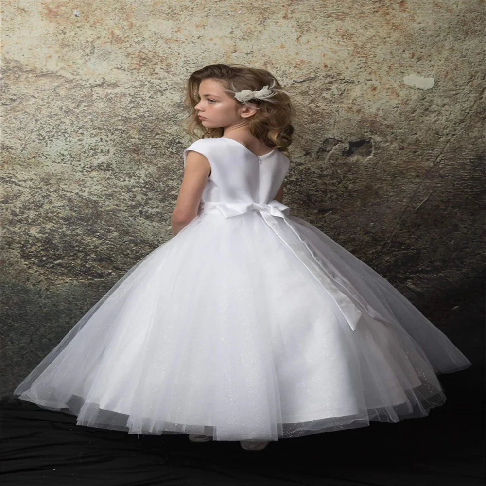 White Flower Girl Dresses Round Neckline Sleeveless Fluffy Floor Length Customized Princess Costume for The First Communion