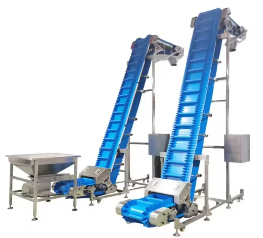 Custom blue polyurethane conveyor belts with sidewalls for inclined food delivery