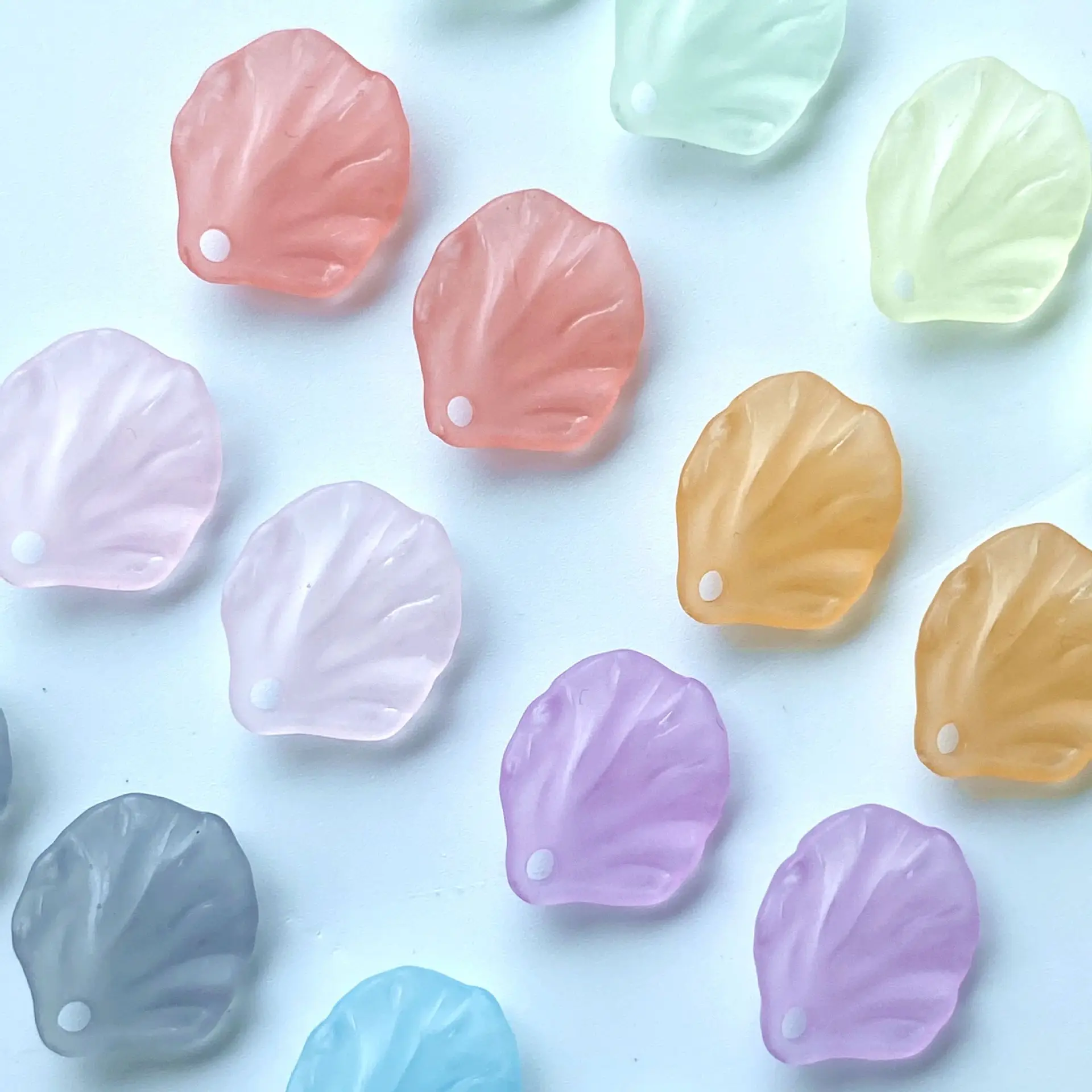 17mm Frosted leaves, mixed colors, transparent colors, acrylic beads, DIY jewelry, pendants, decorations, holiday gifts