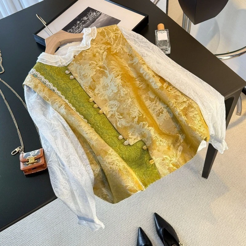 

super beautiful new Chinese-style button-down vest two-piece set for women featuring light luxurious spring layering lace shirt