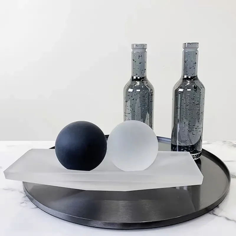 Nordic Modern Matte Crystal Ball Tray Light Luxury Geometric Ornament Creative Desktop Decoration For Model Room Home Crafts