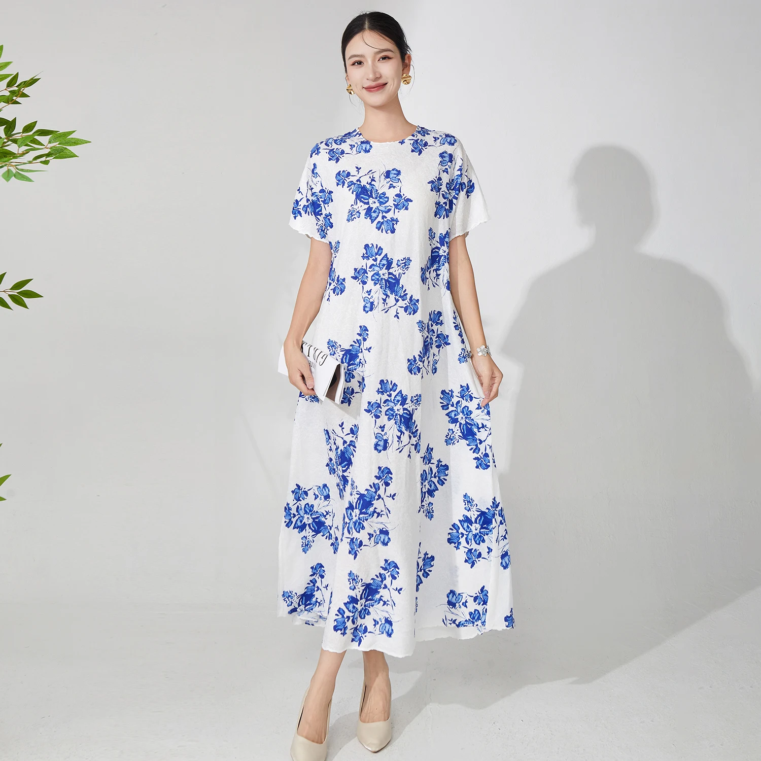 

2025 Newest Design Fast Shipping Women Fashion Dress High Quality Stretch Pleated Printed Dress