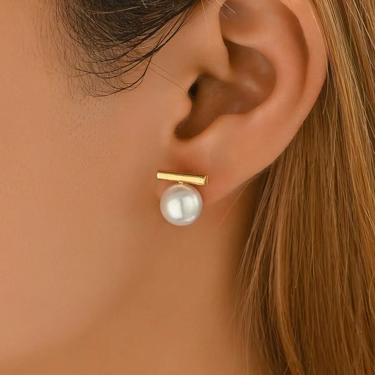 Simple pearl-inspired earrings, golden alloy women's fashion jewelry accessory