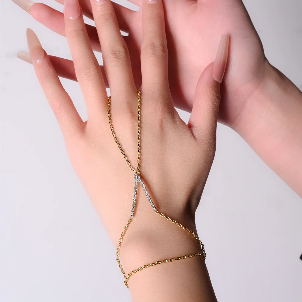 Y2K Vintage V Shape Rhinestone Hand Back Chain Integrated Finger loop chain Minimal Versatile Banquet Dress Accessory for Women