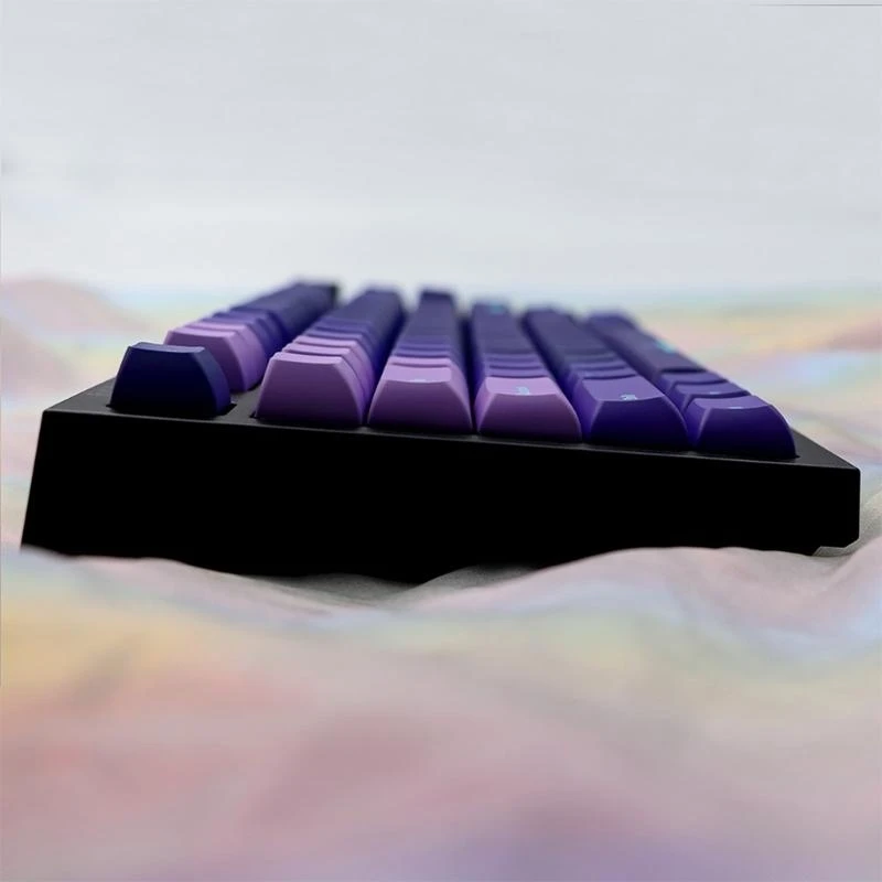 

A52B PBT Dye Sub Keycaps 139pcs KCA Keycap Set for Gaming Mechanical