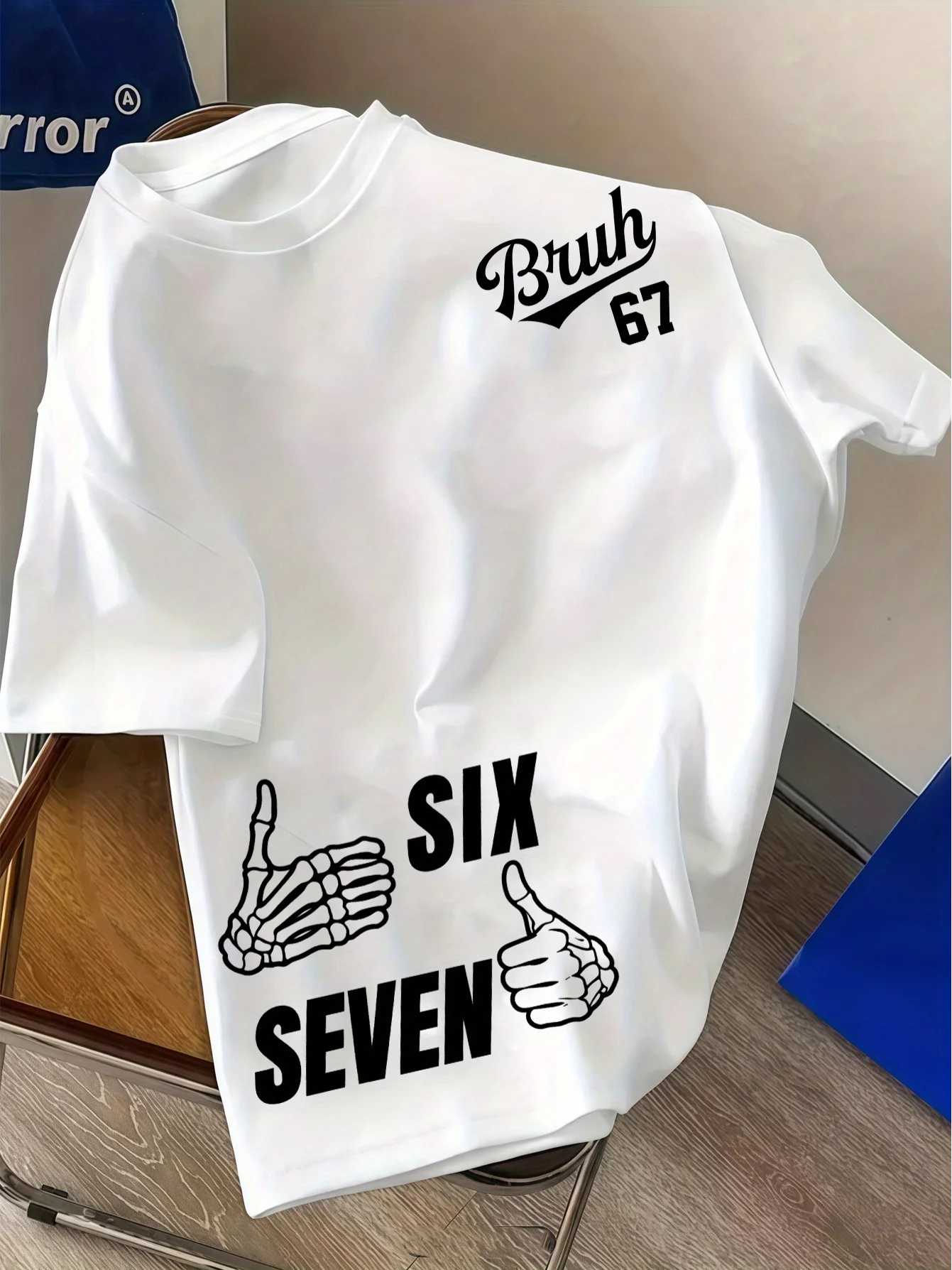 Jungen-T-Shirt aus 100 % Baumwolle, „Bruh 67 Six Seven“, Skelett-Hand-Grafik-T-Shirt, lässiges, kurzärmliges Streetwear-T-Shirt für Kinder