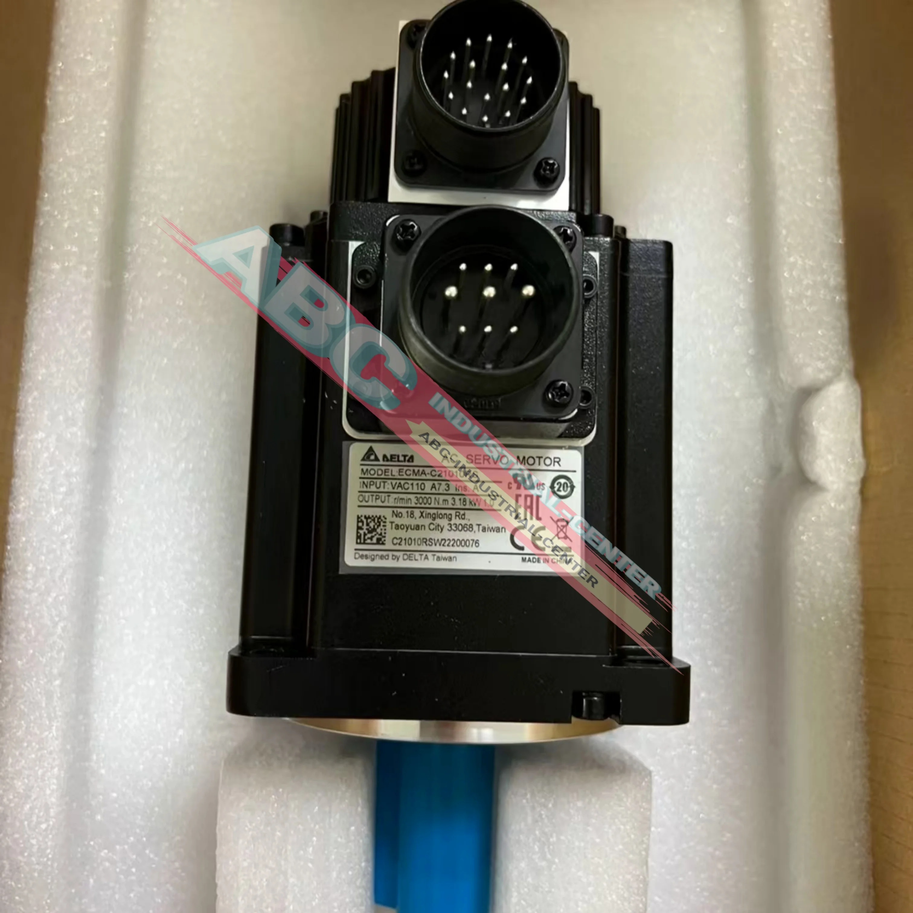 Новый серводвигатель ECMA-C21010SS в коробке ECMA-E11315SS