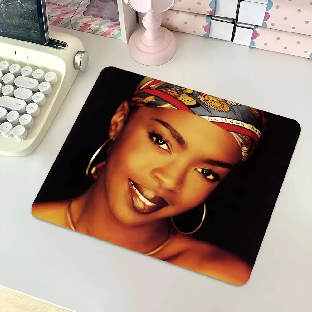 1pc Singer Erykah B-Badu Small Mousepad Keyboard Pad Laptop Cushion Non-slip Deskpad