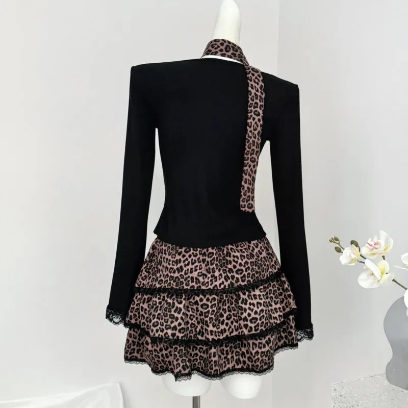 Sexy Y2K Two-piece Set Women Long Sleeve Lace Patchwork Top Leopar Printed Mini Cake Skirt Korean Fashion Sexy Autumn Outfits