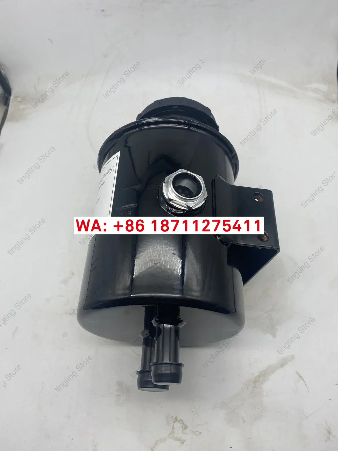 Adapt to Jiefang J6p Jh6 power steering oil pot, steering machine  pot, tank,  cup, steering assist oil pot