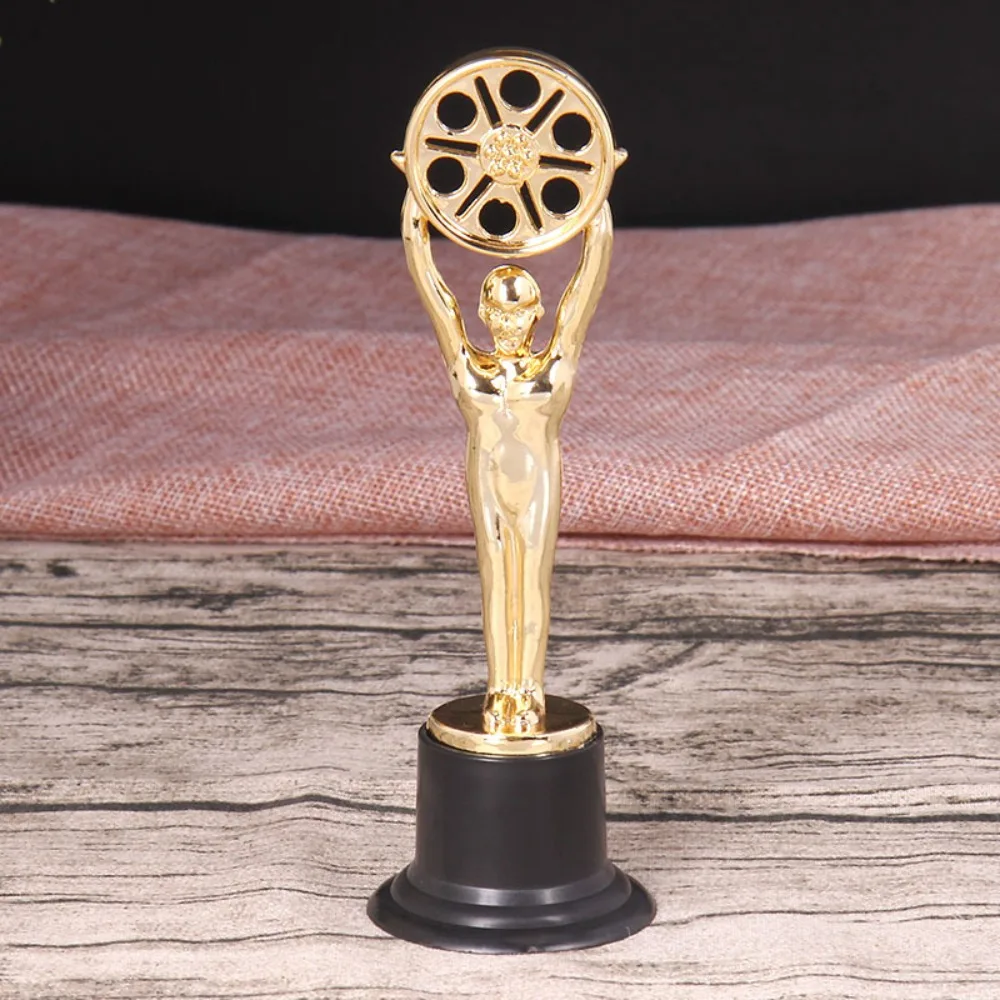 1/2/5/10pcs Plastics Golden Award Trophy Statue Retro Ornaments Small Golden Figurine Handmade Craft Souvenirs