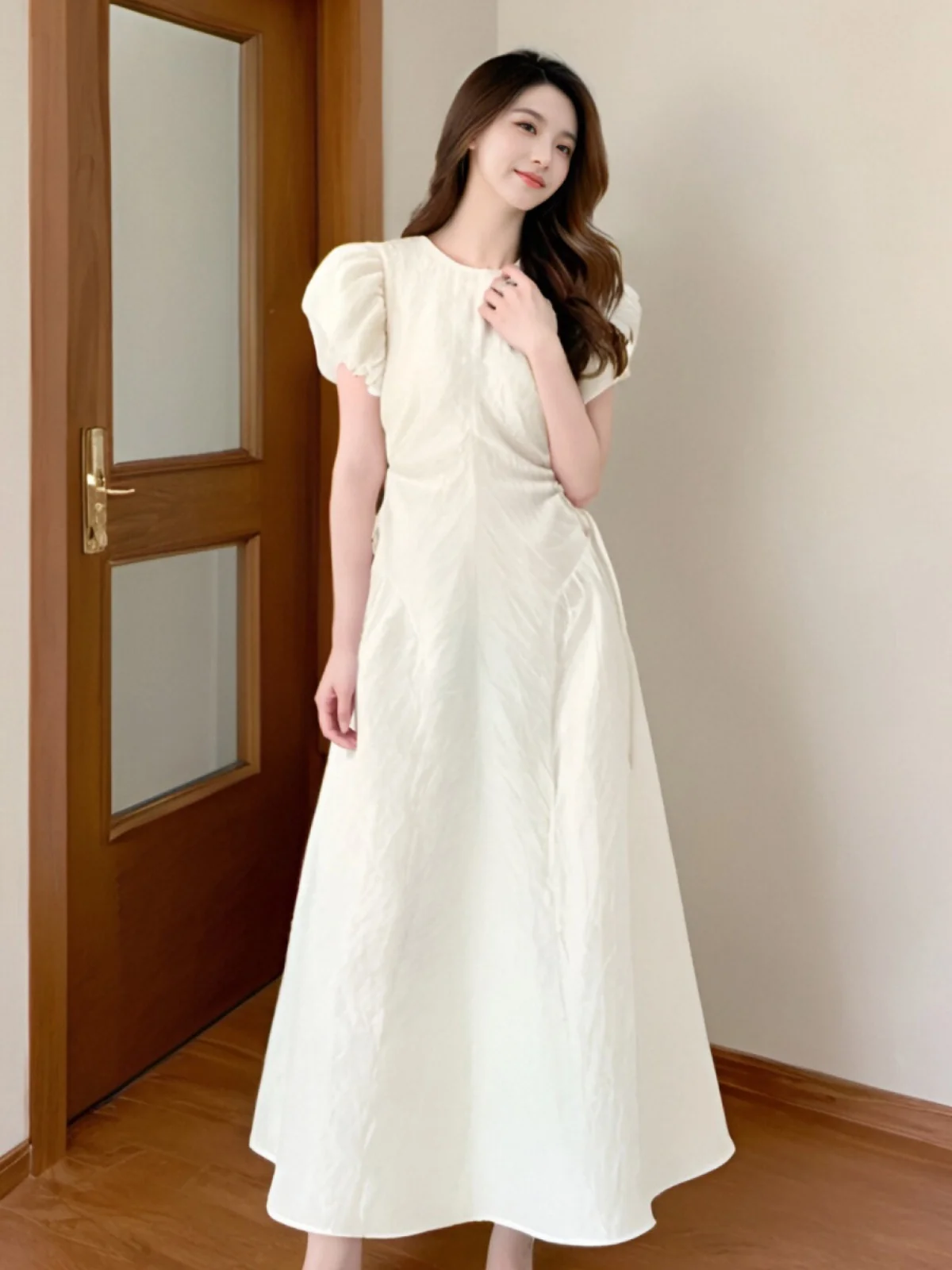 

Летнее платье Hebe Sle White Bubble Sve Dr: Элегантное женское модное платье А-силуэта миди из полиэстера