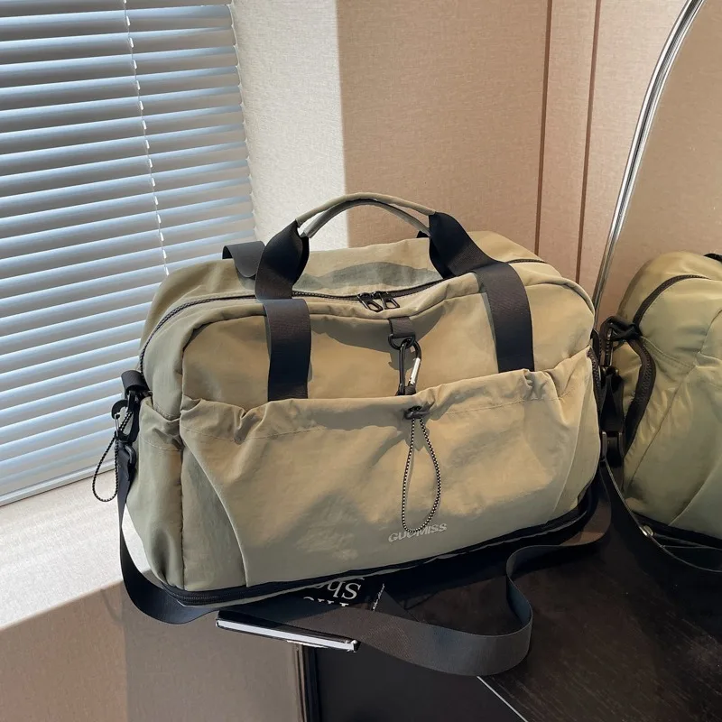 

Travel Luggage Bag Large Capacity Extensible Yoga Bag Dry Wet Separation Hangbag for Women Weekender Bag with Shoe Compartment