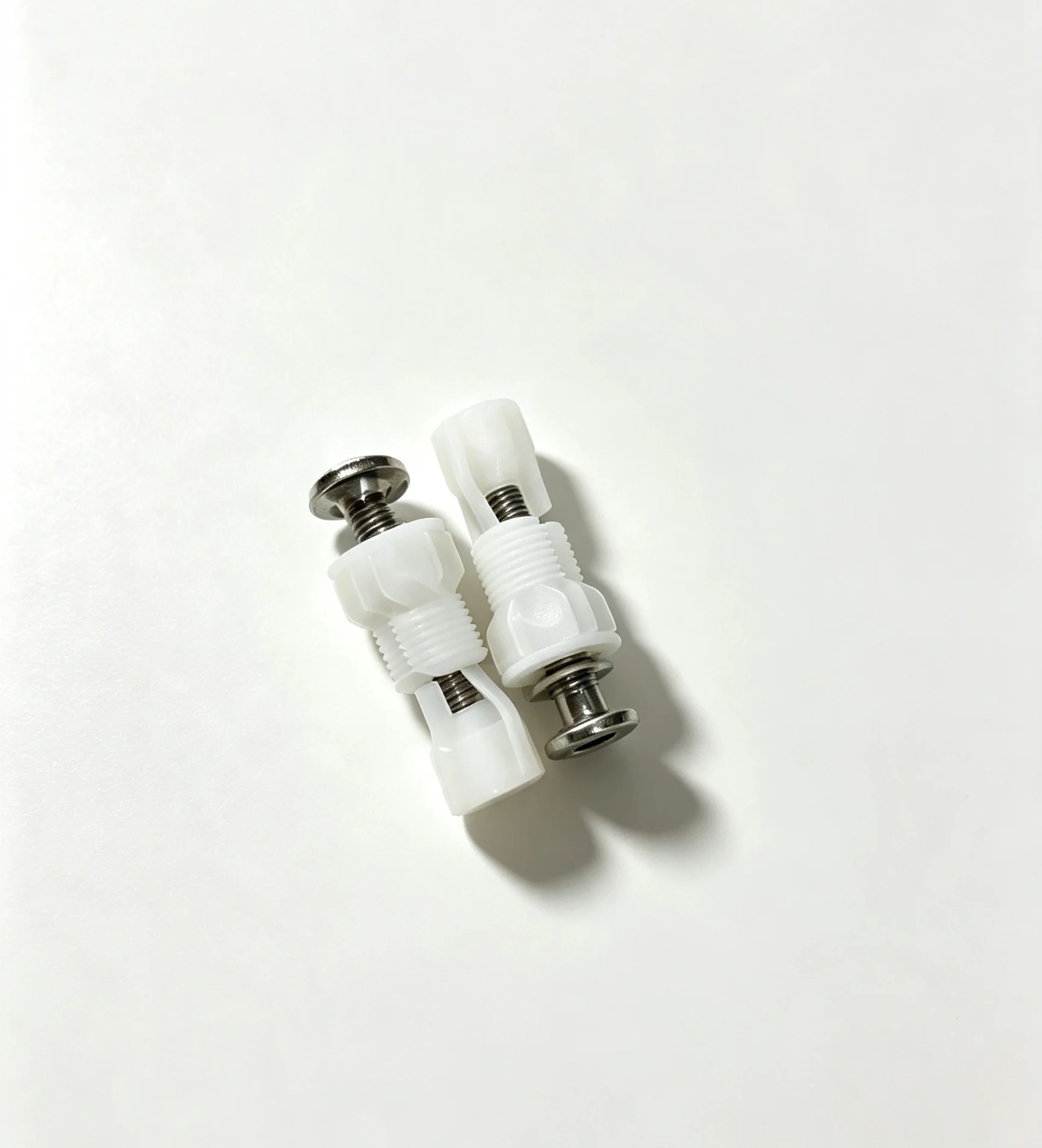 Parafusos para assento de vaso sanitário, 2 peças, tampa de porca, fixação de panela, kits de montagem de buraco cego, substituição de parafusos para assento de vaso sanitário, peça de banheiro