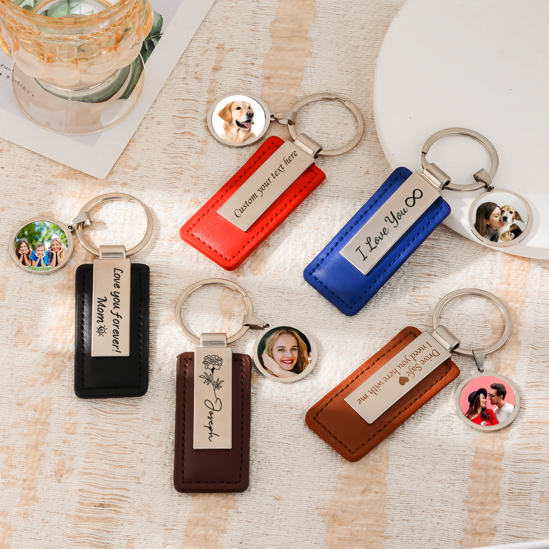 

Engraved Custom Keychain for Car Key Personalized Photo Key chain Custom Name ID Leather and Metal Keyring for Men & Women Gift