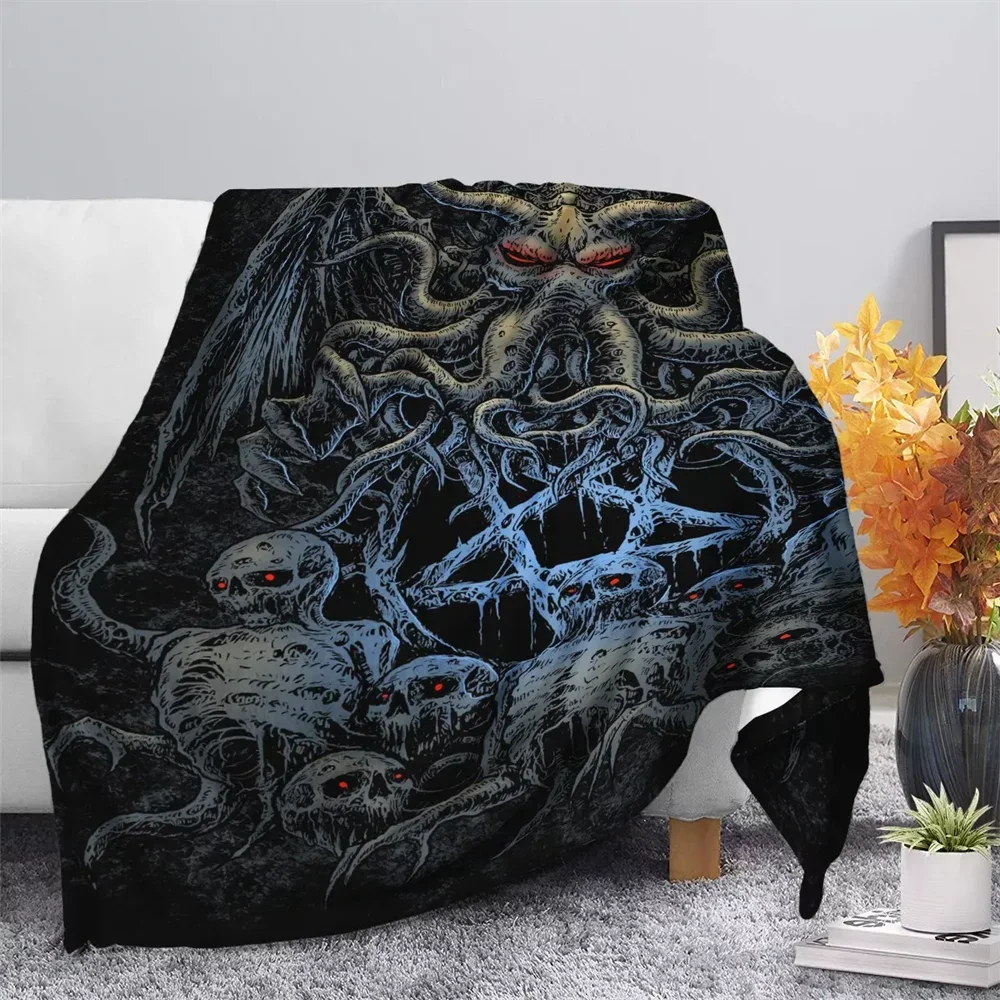 Gothic Punk Style Plush Throw Blanket for Bedroom Death Skull Printed Throw Blankets Special Halloween Gifts for Teenager Adluts