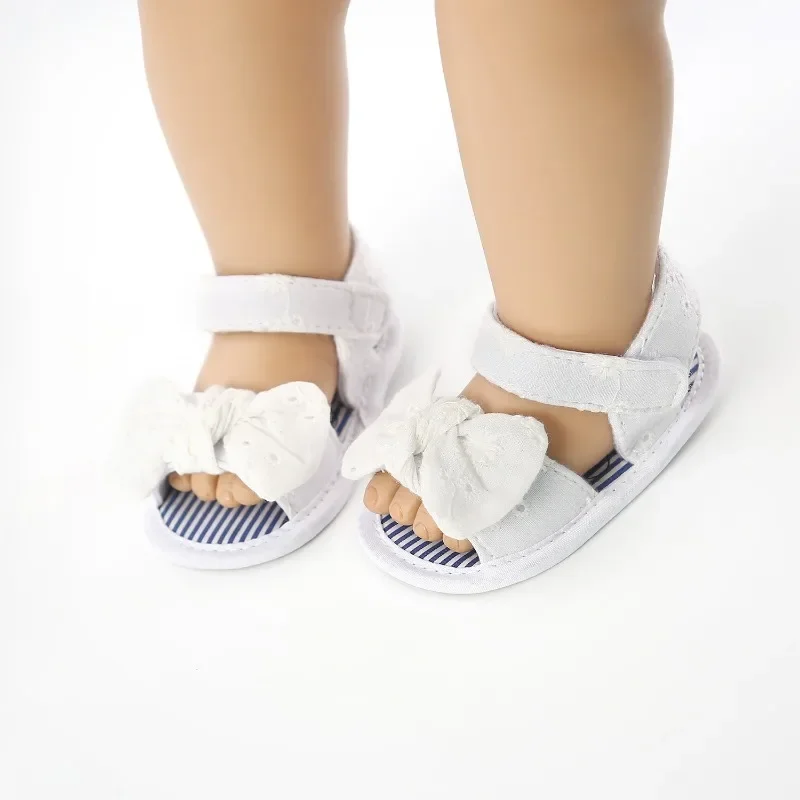 Babyschoenen Zomer Katoen Ademend Antislip Sandalen Met Zachte Zolen Effen Kleur Vlinderknoop Geborduurde Bloem Meisje Peuter Schoenen