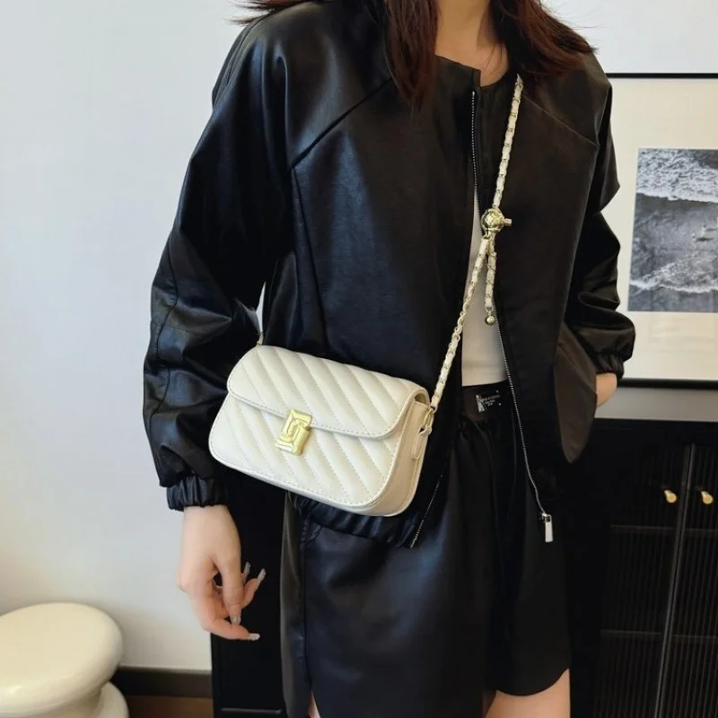 

Женская сумка через плечо из воловьей кожи, высококачественная, Chiang Mai, модная, винтажная, легкая, повседневная, ​