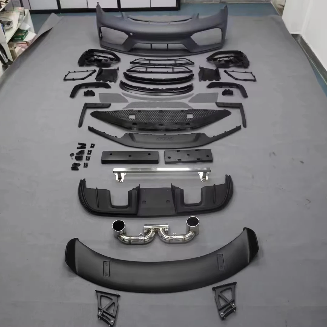 

High-quality body kit for the 982 GT4 - fully upgraded externally