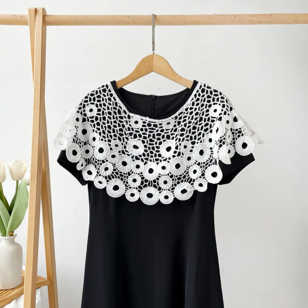 

Retro Thin Hollow Out Crochet Shawl White Cloak Lace Scarf Korean Style Clothes Decoration Blouse Shoulders Fake Collar Female