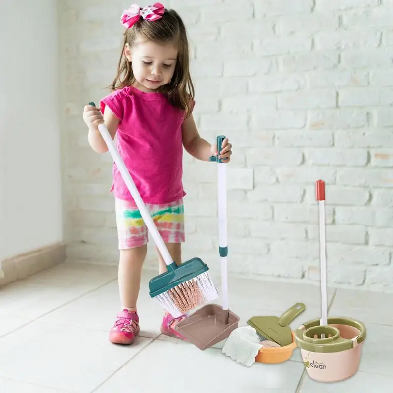 Housekeeping Pretend Play Cleaning Set High-quality Cleaning Supplies Include Broom Mop Duster Brushes Rag Play Set For Kids