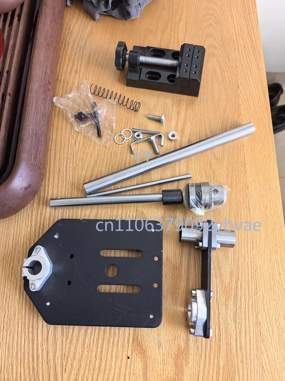 Manual Vertical Tapping Machine Handheld Adjustable Tap Wrench Desktop Wrench Extended Ratchet Rocking Probe Arm 1.5-10MM