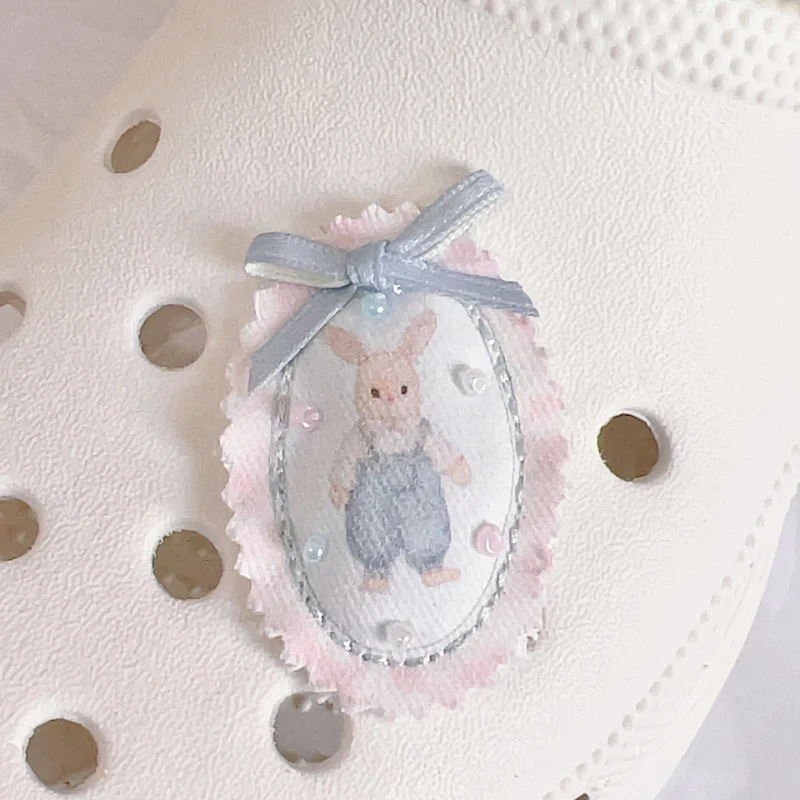 New Cute Pink Bowknot Pink Bear Shoe JIBBITZ Charms Removable Accessories Suitable for Sandals Garden Shoes Xmas Gifts