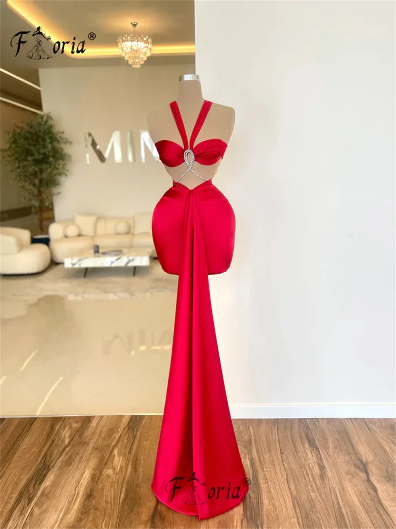 Red Halter Short Cocktail Dress with Front Tail Sleeveless Cut Out Sexy Special Party Dresses Mini Birthday Beach Skirt New