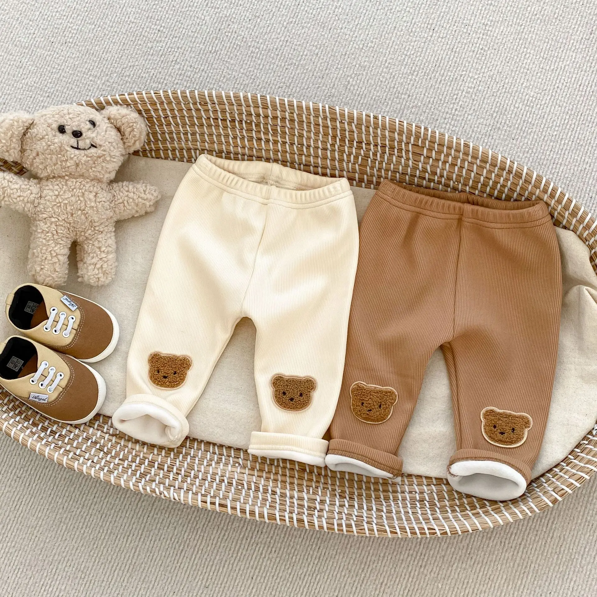 2024 Winter New Baby Plus Velvet Thick Leggings Toddler Cute Bear Pp Pants Infant Girl Fleece Trousers Baby Warm Pants Clothes