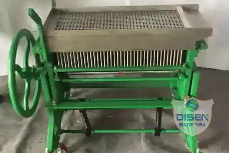 Henan Penghui clay chalk school chalk machinery dust-free giant dust-free sch baseball chalk makig machine line John