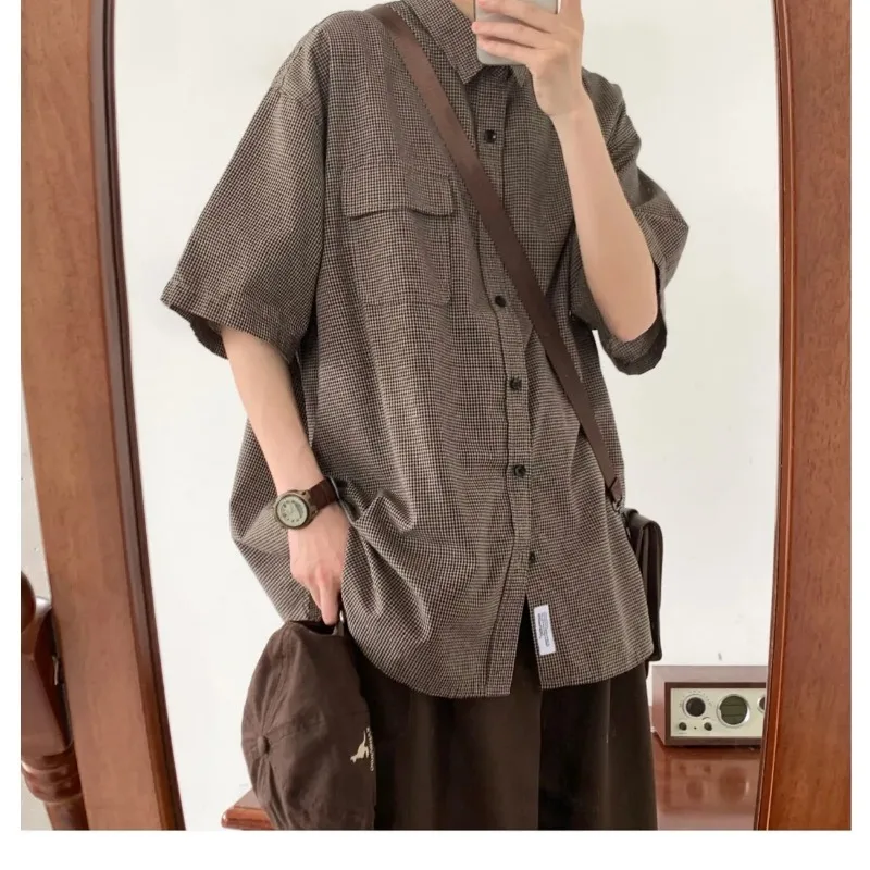 

Мужские рубашки в клетку большого размера в японском стиле, свободного кроя, с коротким рукавом, повседневные, на пуговицах, с карманом