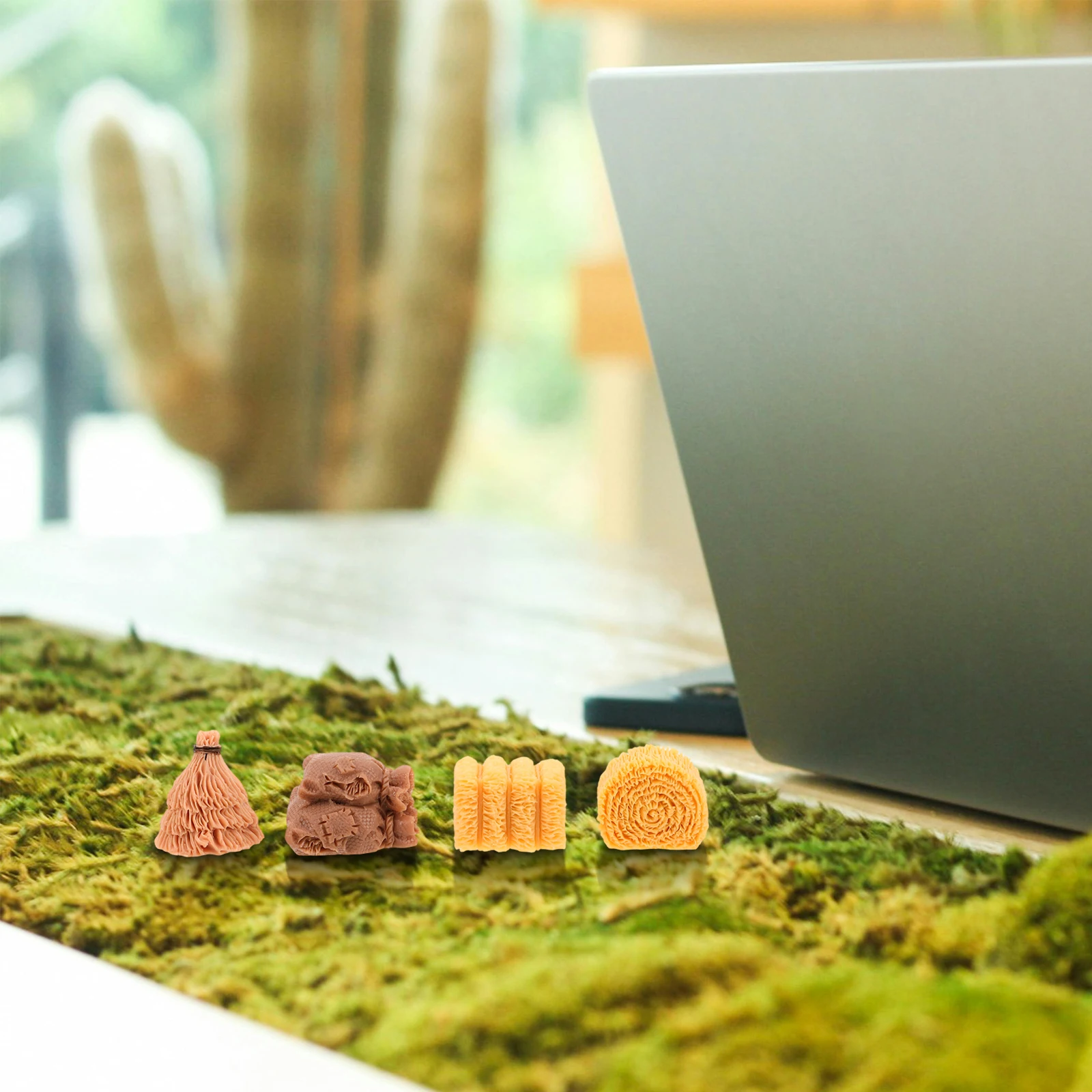 

40 Pcs Simulated Farm Haystack Fake Miniature Bales House DIY Sand Table Decor Dollhouse Crafts for Figurine Toy