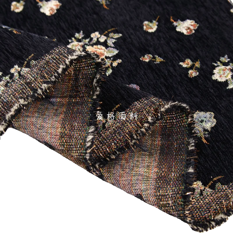 Weaving Metal Wire Chenille Jacquard Fabric Thickened Retro Style for Dress Clothing Designer Diy Sewing Material Cloth