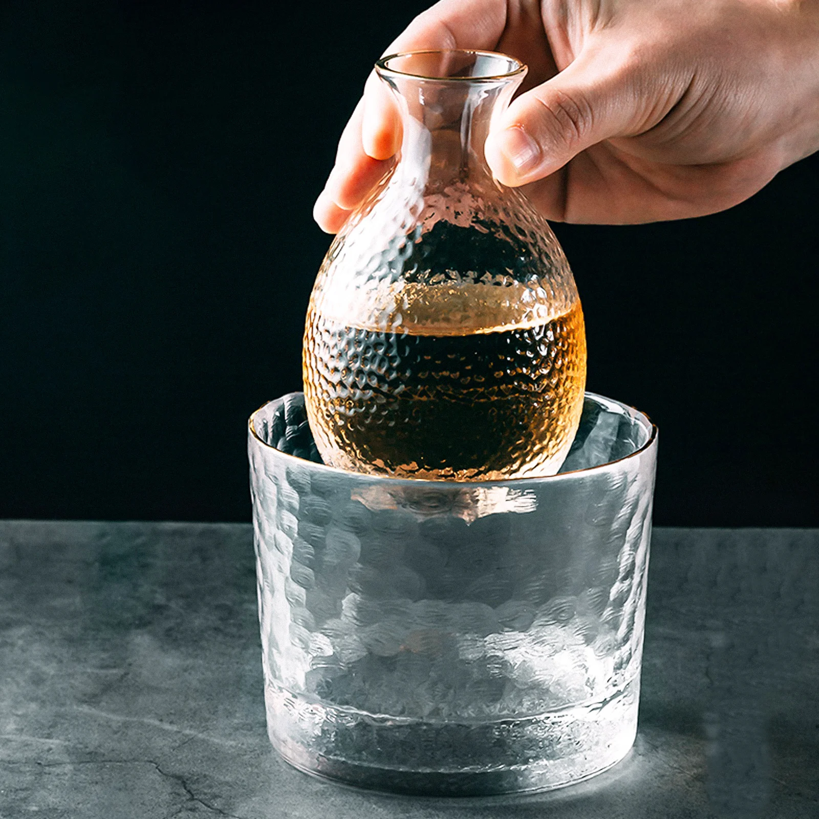 

1Set Japanese Style Sake Set Transparent Decanter Ice Bucket Wine Warmer Cooler Elegant Practical for Bar Home Hotel