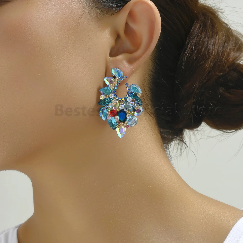 New Shiny Geometric Crystal Piercing Stud Earrings For Women Korean Fashion Luxury Original Charms Jewelry Statement Accessories image 3