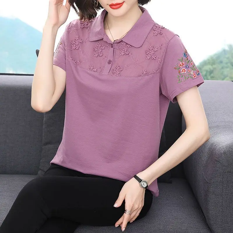 T-Shirt à Manches Courtes et Col Polo pour Femme, Vêtement Décontracté, de Couleur Unie, avec lèvent Brodés, à la Mode, pour Bureau, Été