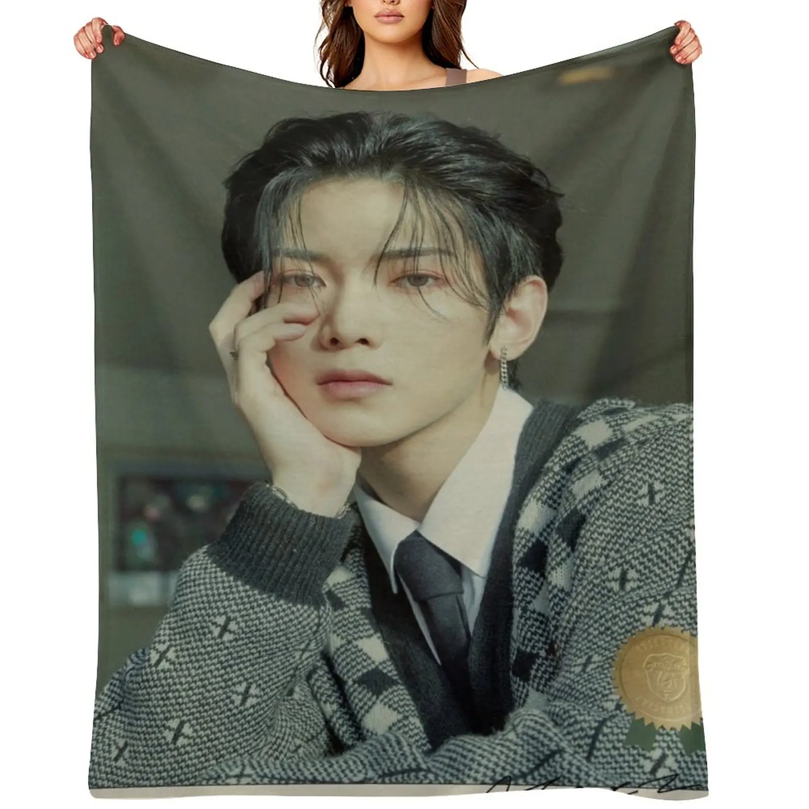 

ATEEZ Yeosang 'Turbulence' Throw Blanket Blankets For Baby For Decorative Sofa Softest Luxury St Blankets