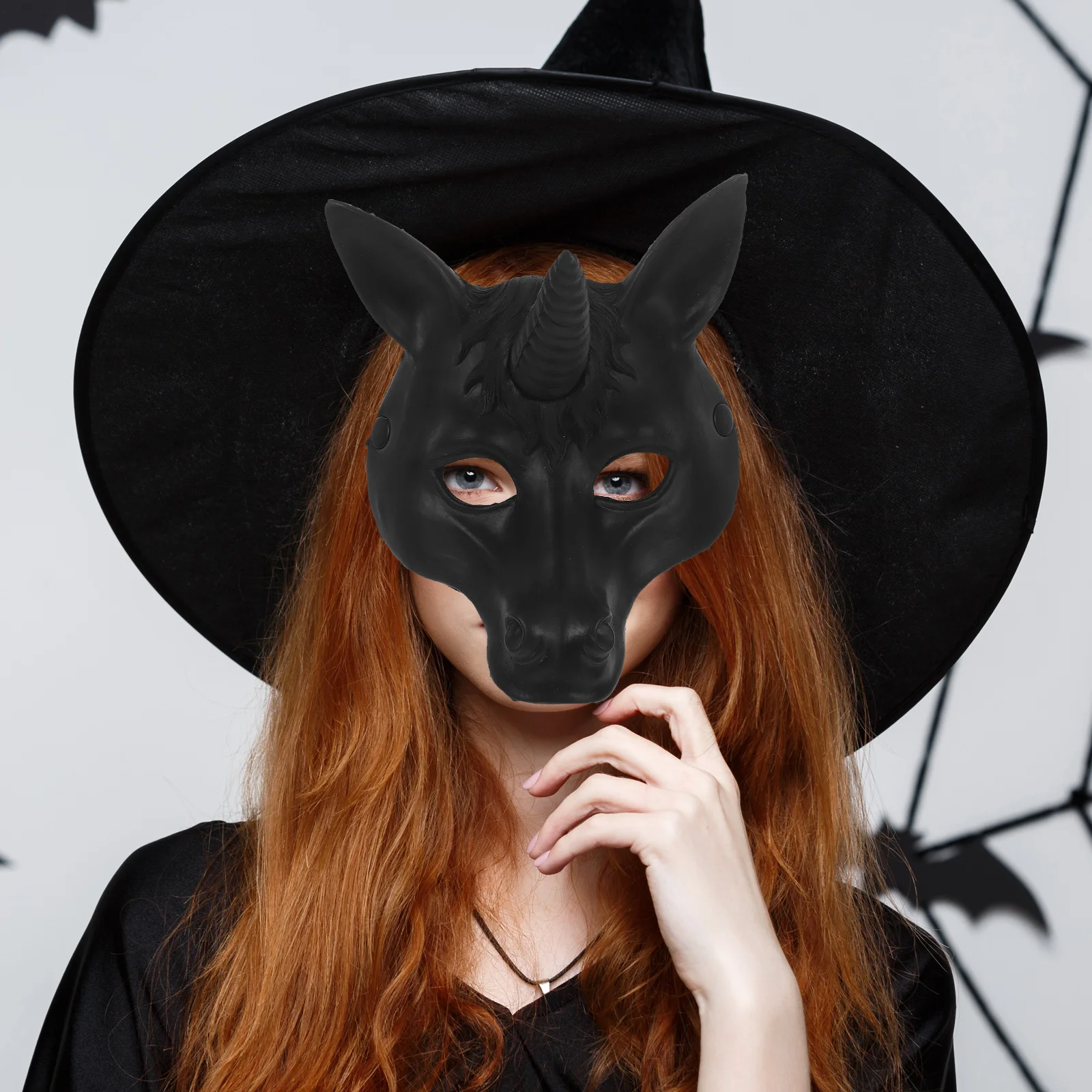 

1Pc Mask Halloween Cosplay Masquerade 3D Stereoscopic Pu Foaming Shape Design Cover Party Supplies Black