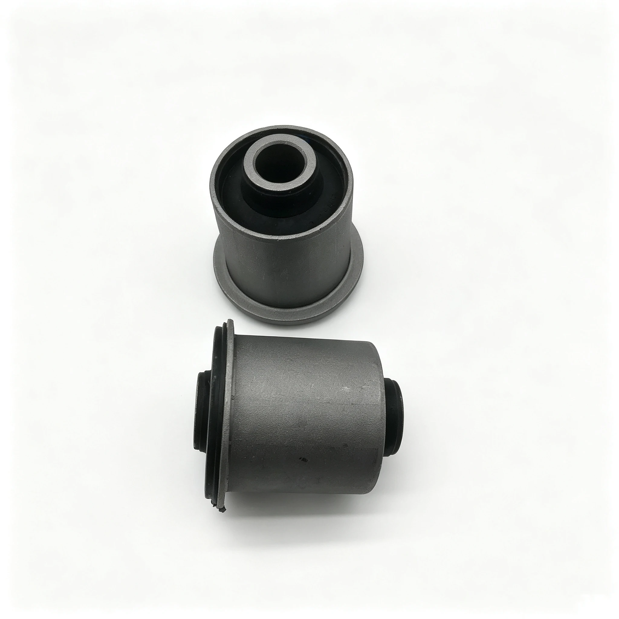 Front Lower Control Arm Bushing MR992256 4013A603 MAB110 L200 4D56 Suspension Parts 1PC