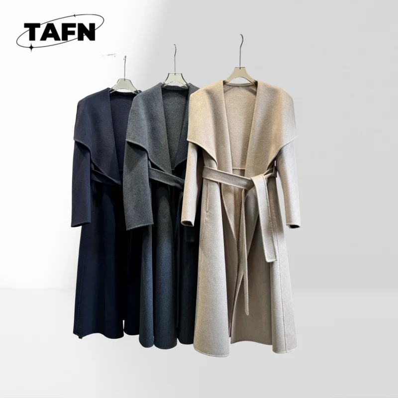 

Женская верхняя одежда с регулируемыми манжетами. Женская ветровка средней длины для модного пальто с лацканами для повседневной носки AJ1317.