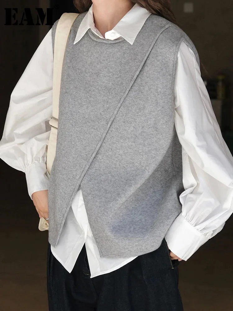 [EAM] Women Gray Hem Slit Irregular Big Size Casual Vest New Round Neck Sleeveless Fashion Tide Spring Autumn 2024 1DH6726