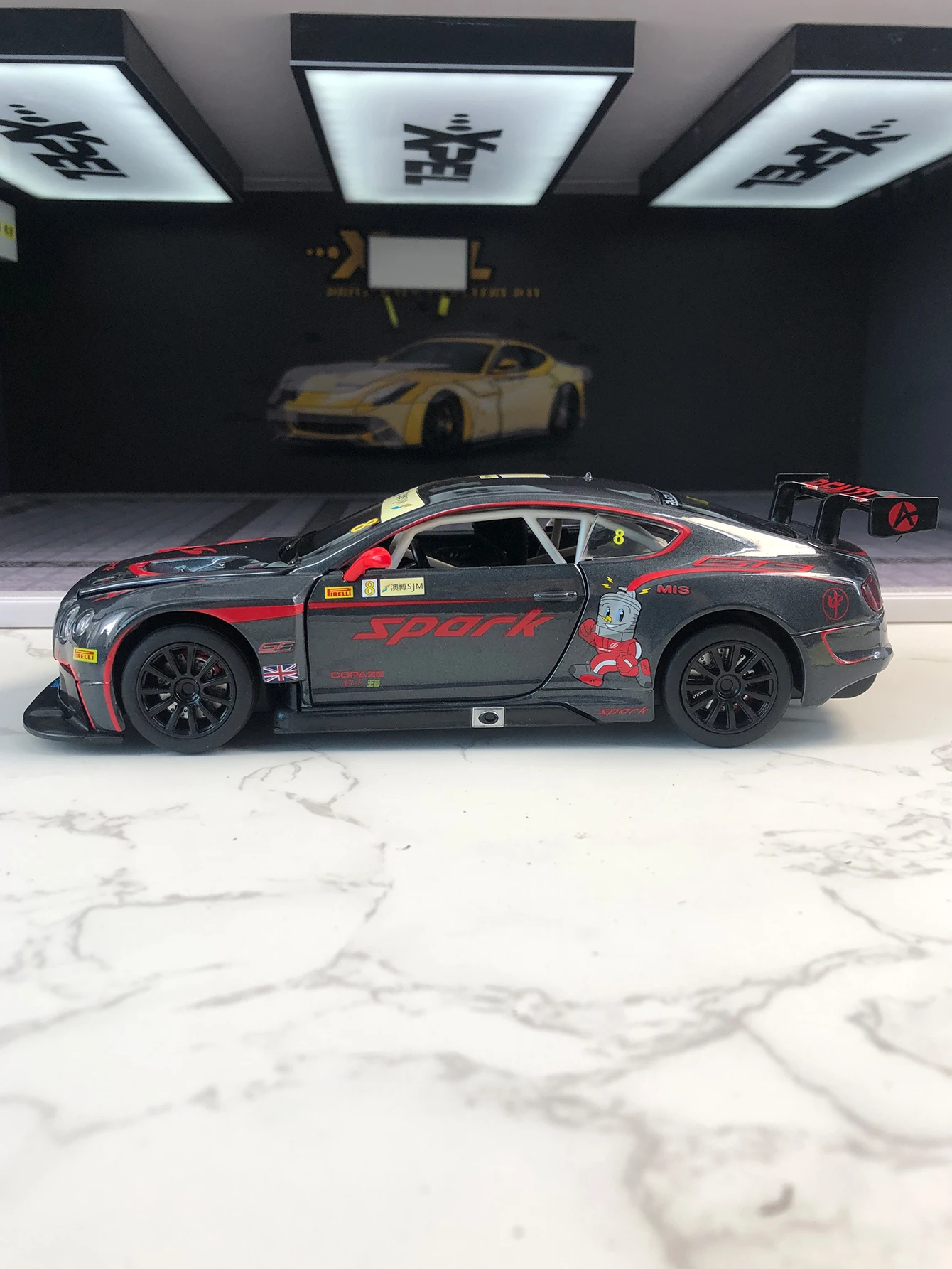 CCA 1:24 محاكاة سبائك الزنك بنتلي كونتيننتال GT3 نموذج سيارة، زخرفة ثابتة، سيارة هدية معدنية قابلة للجمع