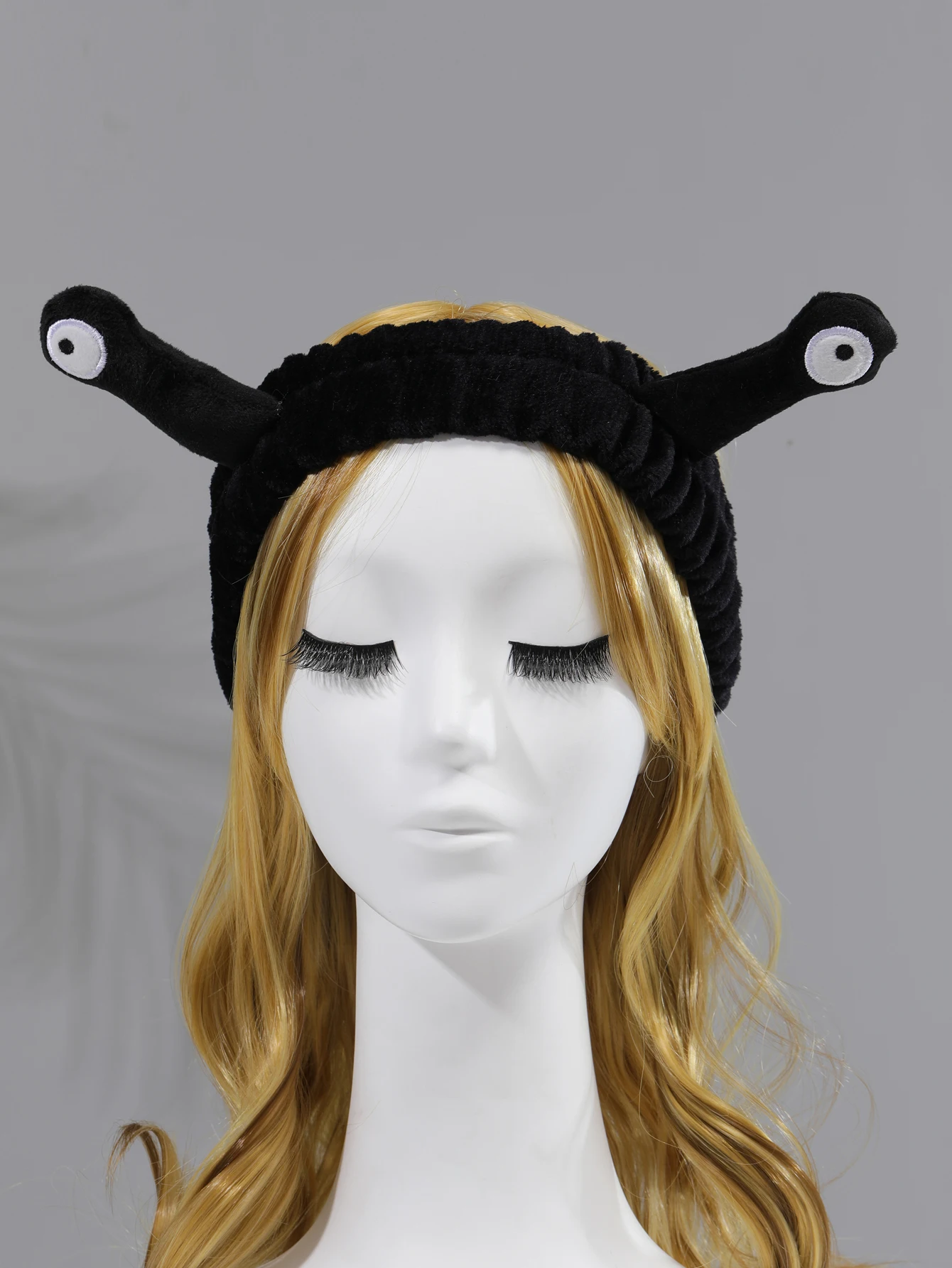 Cute Animal Ears Headbands with Fluffy Ball Soft Coral Fleece Elastic Hair Band For Women Washing Face Makeup Cosmetic