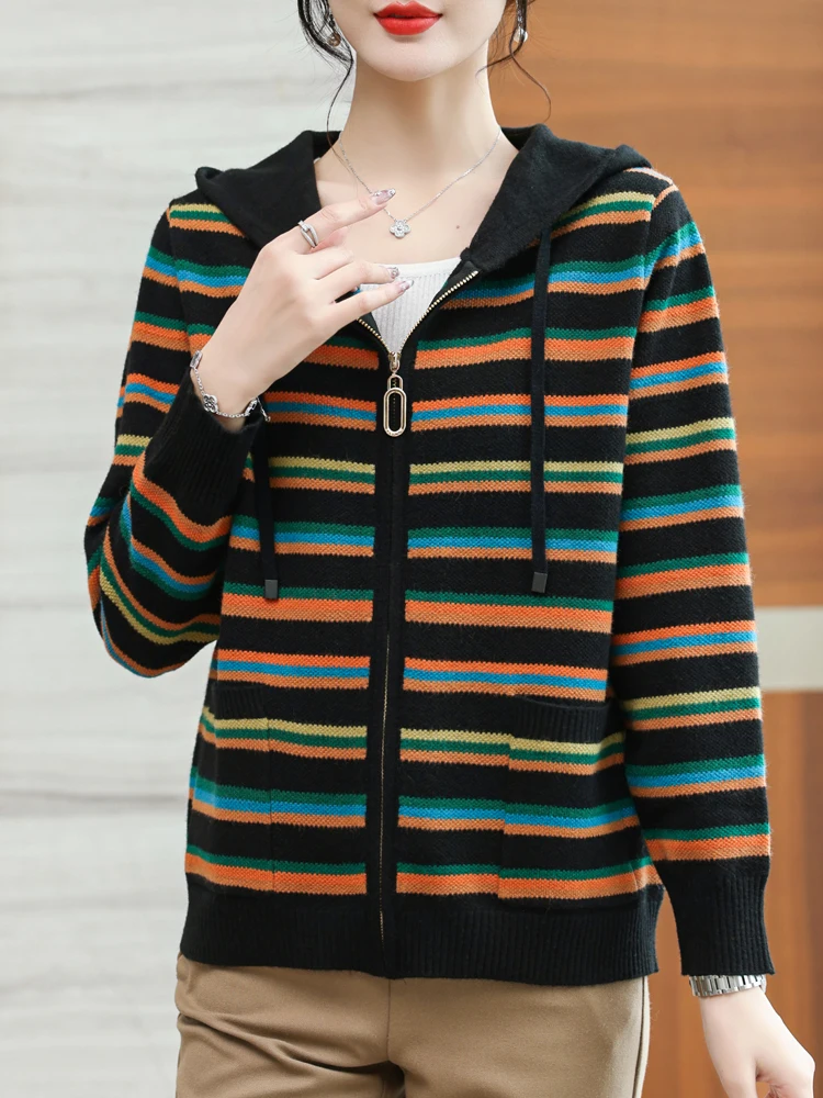 

Women's Coat With Hooded Autumn Winter Outwears Long Sleeve Stripe Knitwears Zipper Jacket Woman