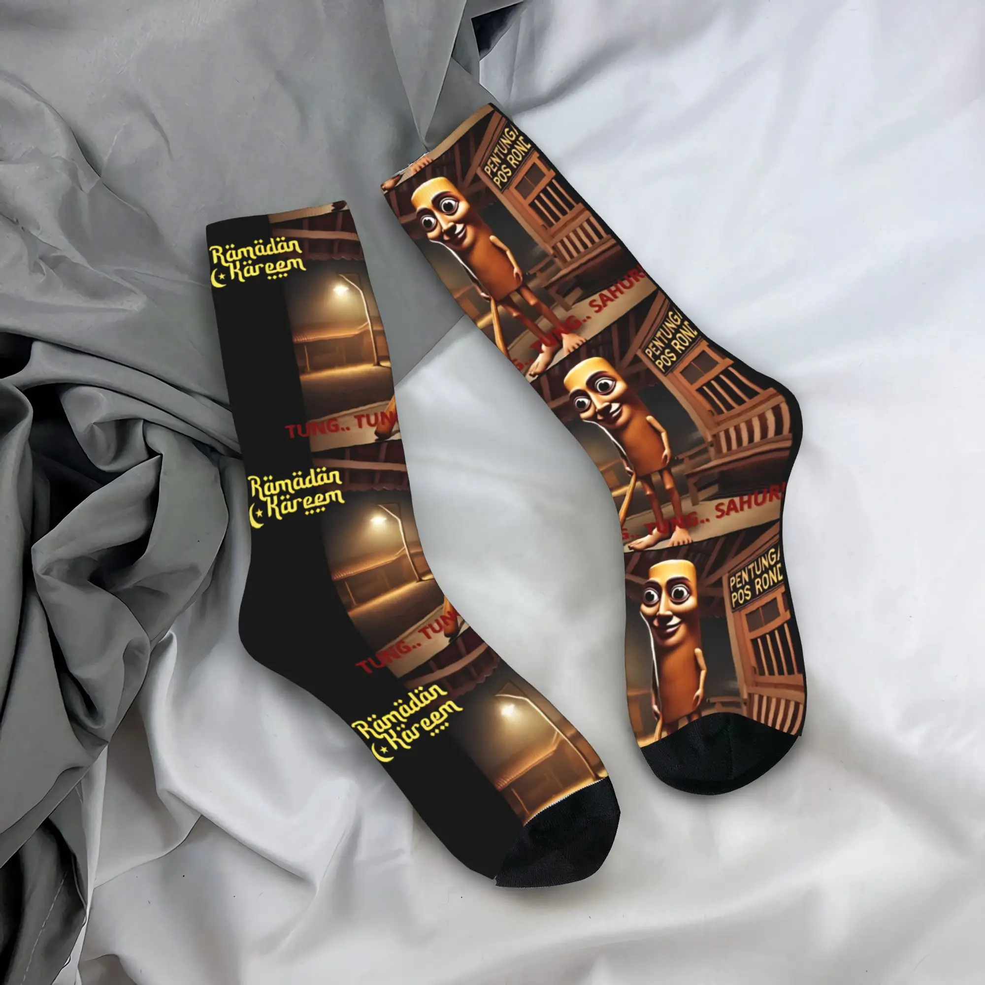 

Tung Tung Tung Sahur Funny Socks Autumn Stockings Trendy Adults Men High Quality Socks Printed Skateboard Non Slip Socks